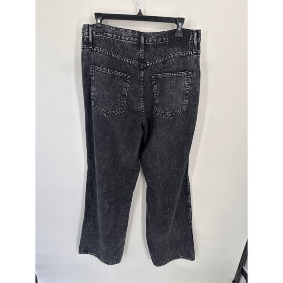 AMO NWT Marcella Pleated Wide Leg Jean in Frosty Black // 31 - Picture 10 of 16